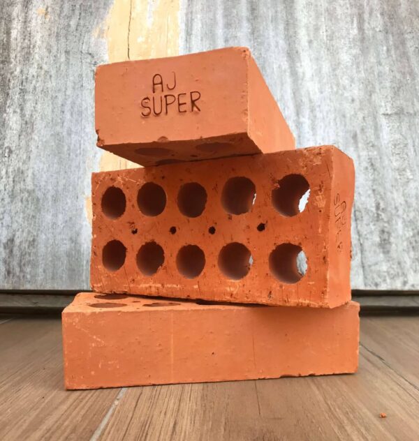 bata expose bolong (hollow brick) AJ Super